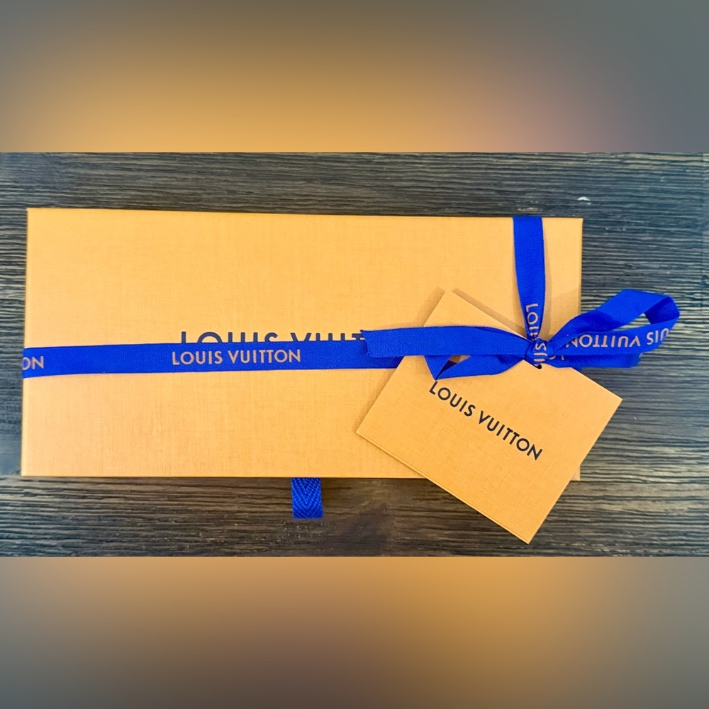 Louis Vuitton Grace Coddington My LV Trunk Bandeau CATOGRAM - Picture 15 of 16